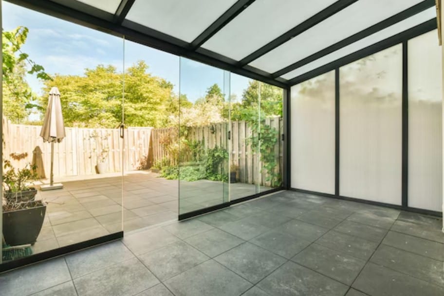 Lanai Enclosure